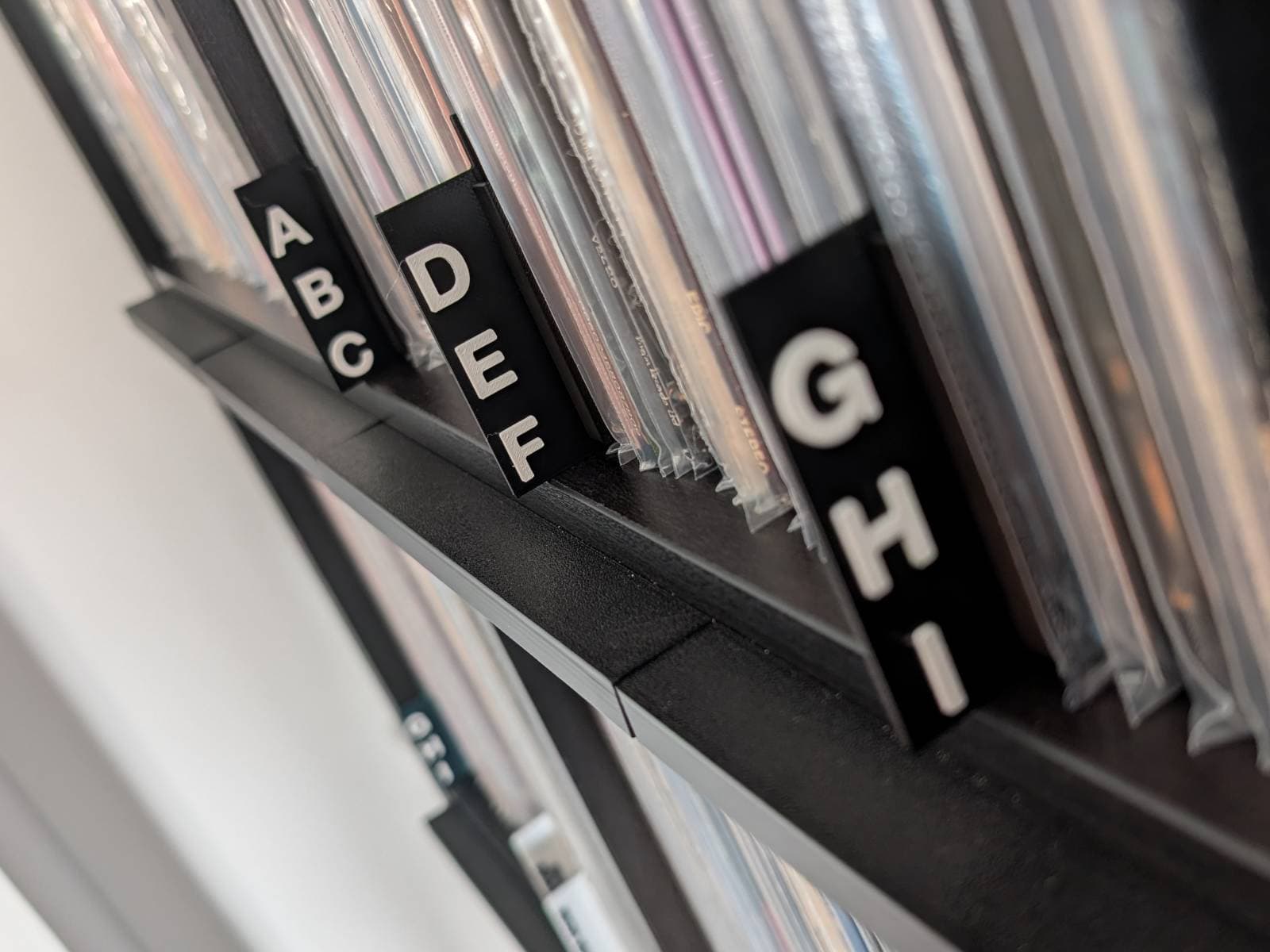 GrooveGridsUK short A-Z vinyl record divider set